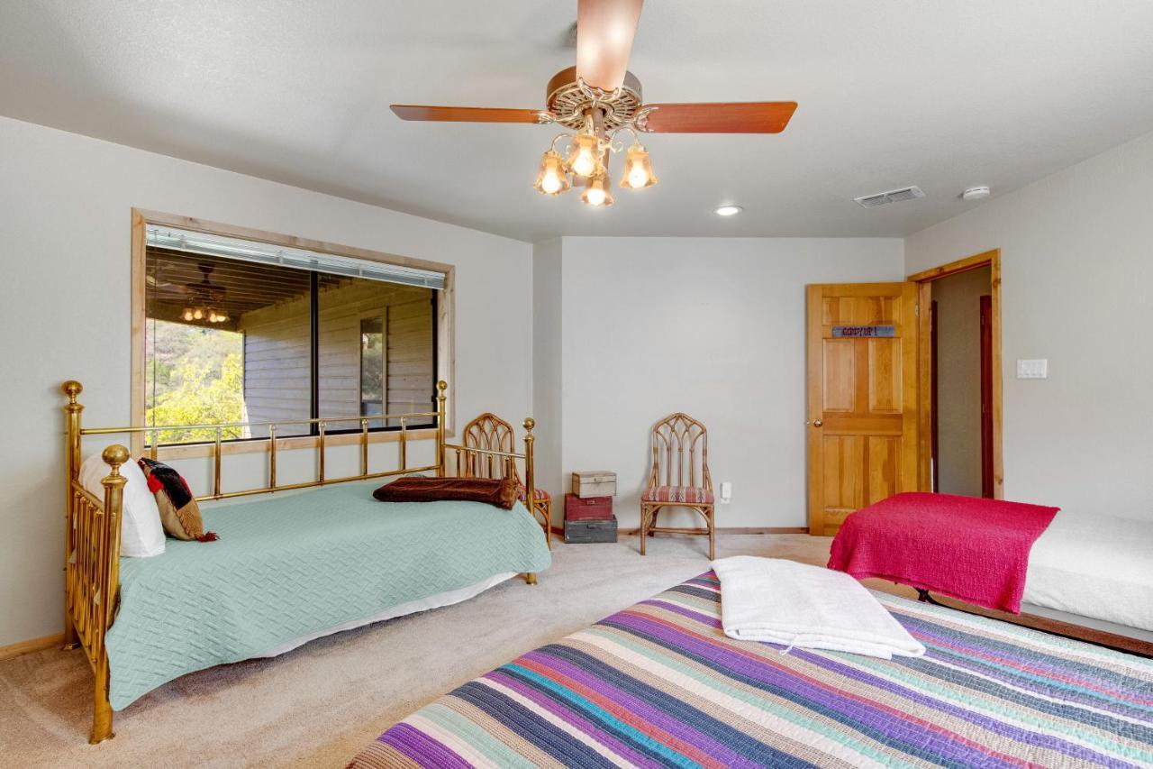 Spicewood Treehouse Villa Bagian luar foto
